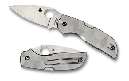 The Chaparral  Ti Knife shown opened and closed.