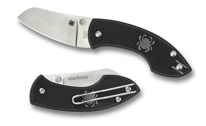 The Pingo  Lightweight Black Knife shown opened and closed.