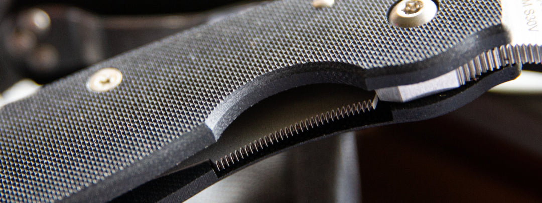 An image of a folding Spyderco knife with a Linerlock.