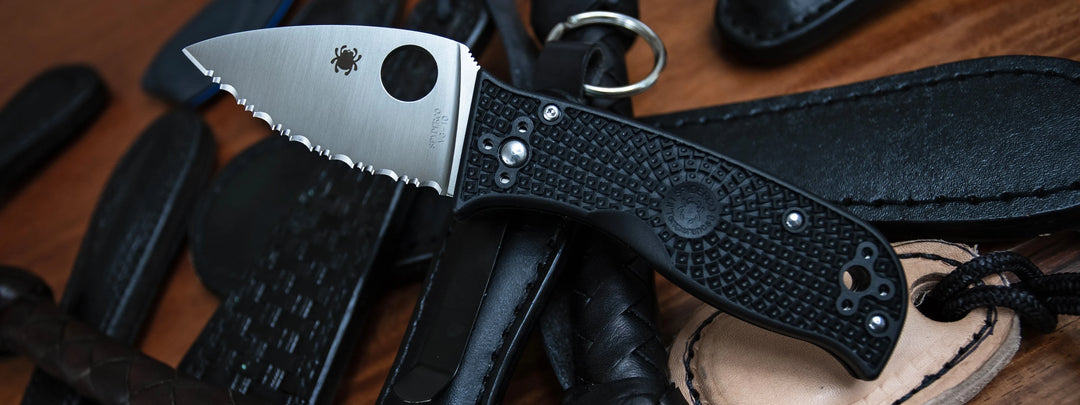 Image of a Spyderco Tactical folding knife - Lil' Temperance 3