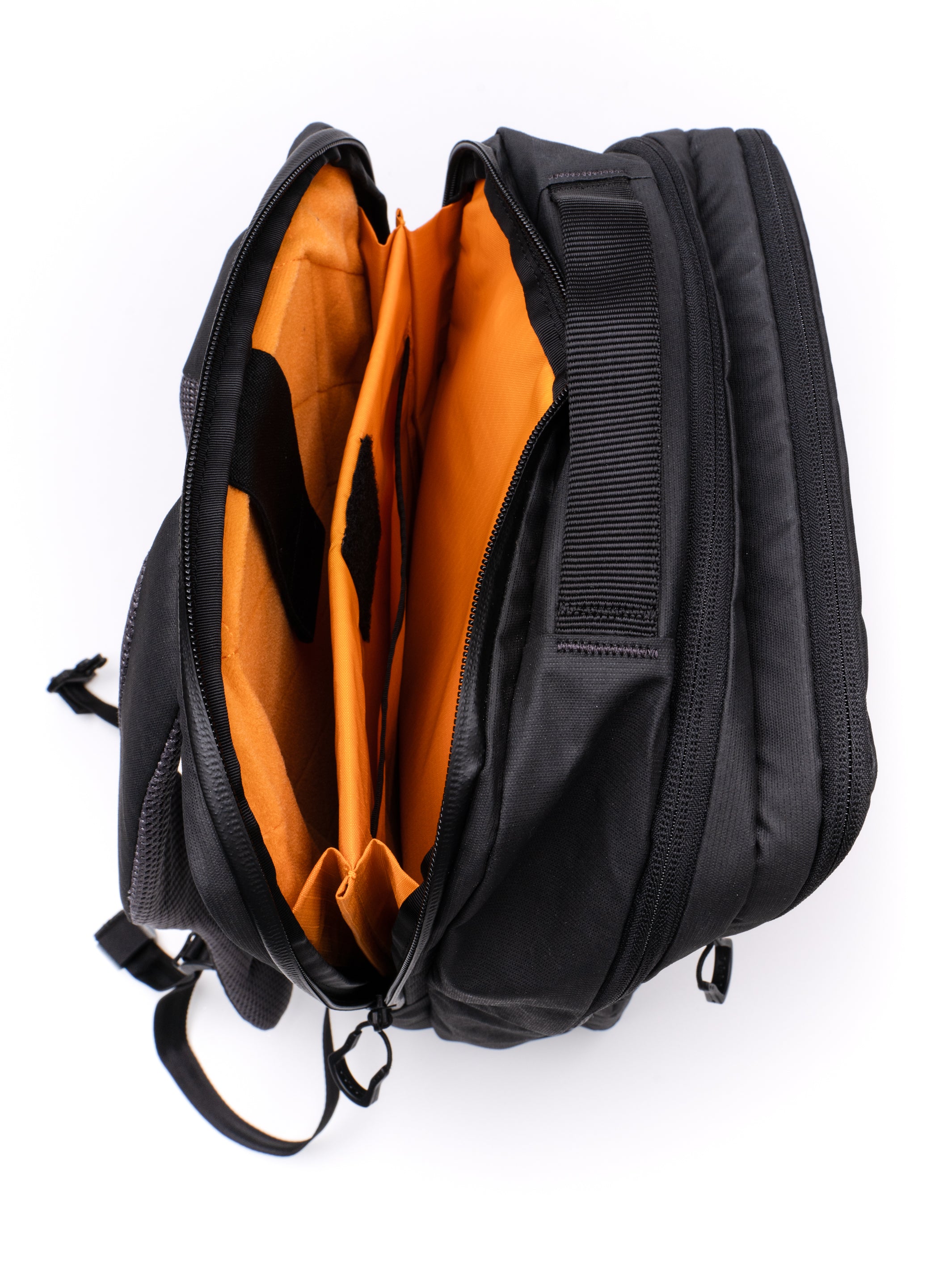 Spyderco X Vanquest® Addax-25™ Backpack