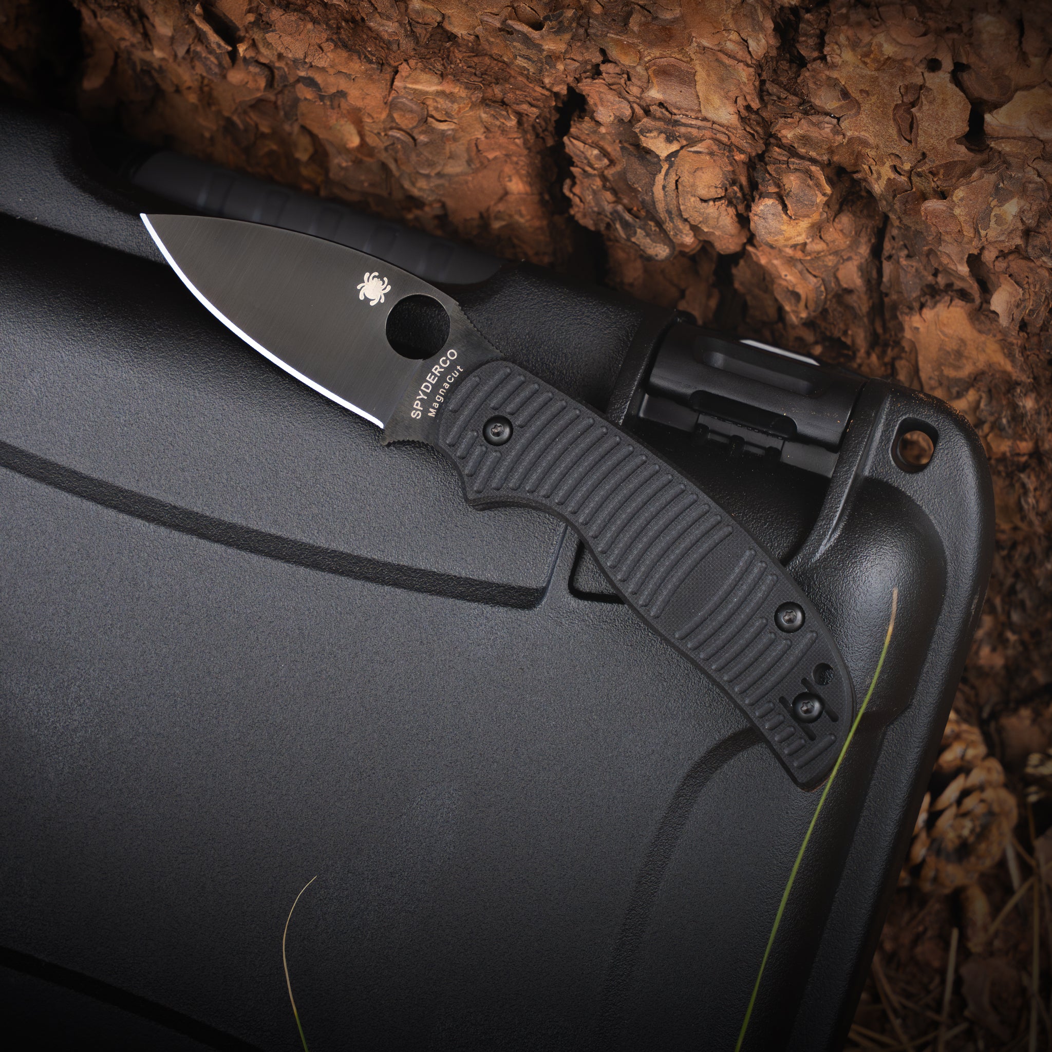Sage™ 5 Salt® resting on a black plastic case.