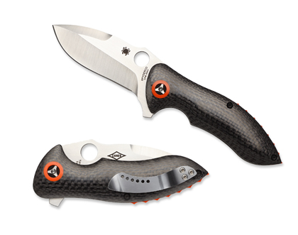 The Rubicon  Carbon Fiber Knife shown opened and closed.