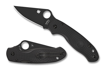 The Para  3 Lightweight Black Blade Knife shown opened and closed.
