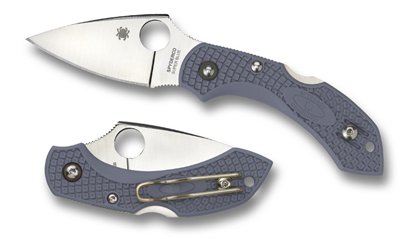 The Dragonfly 2 Super Blue Sprint Run  Knife shown opened and closed.