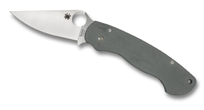The Para Military  Foliage Green Knife shown opened and closed.